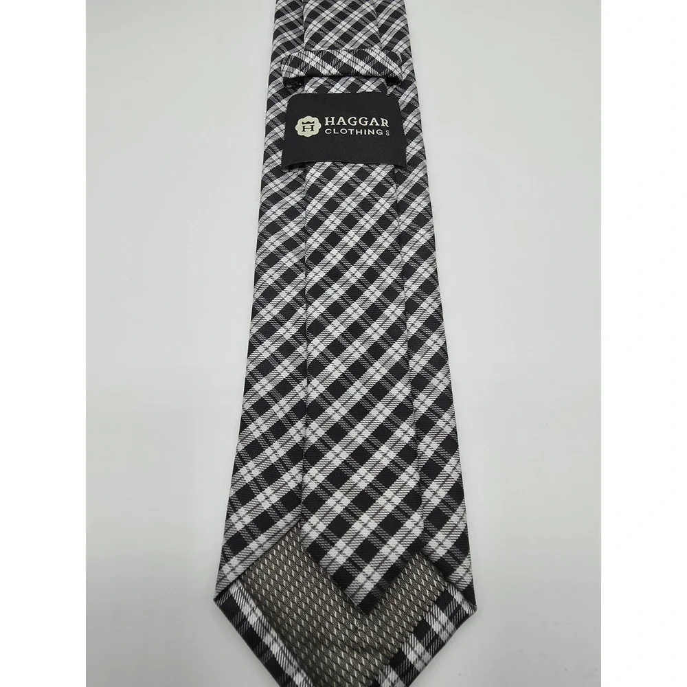 Haggar Black White Plaid Pattern Polyester Men's Tie Necktie 58